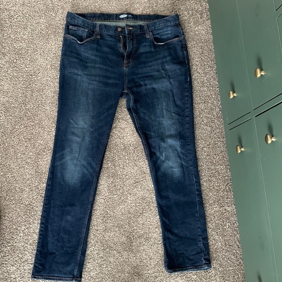Old Navy Men’s Slim Built-In Flex Jeans - 38/34 - Picture 1 of 3